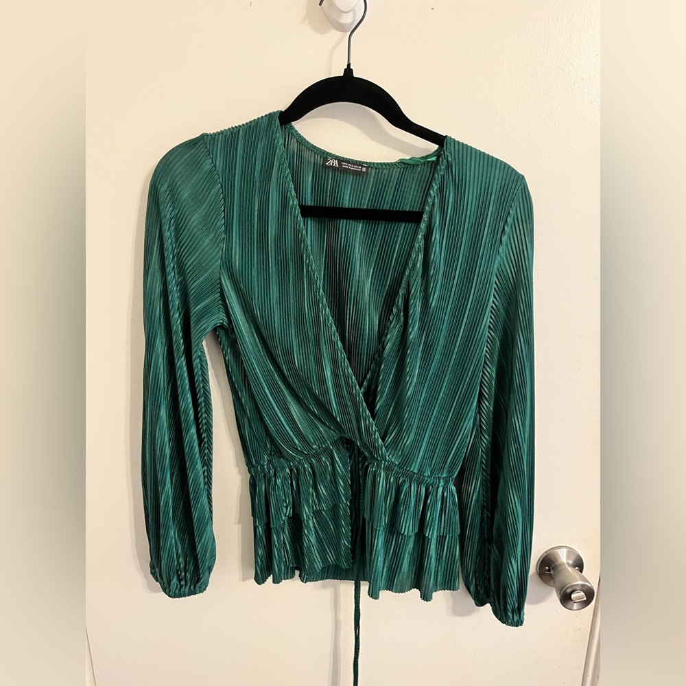 Emerald green zara long sleeve blouse top
